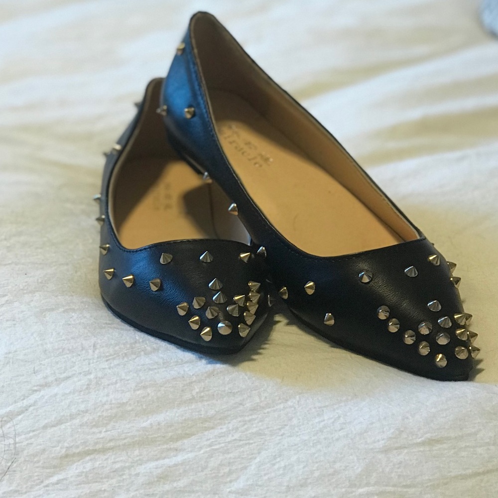 Pointed Toe Black Spiked Flats